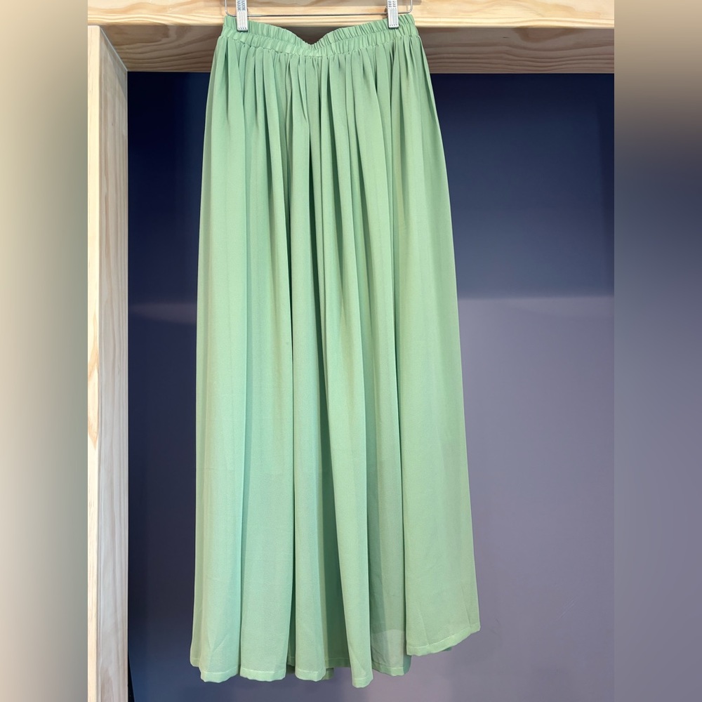 Chicwish Green Chiffon Skirt
